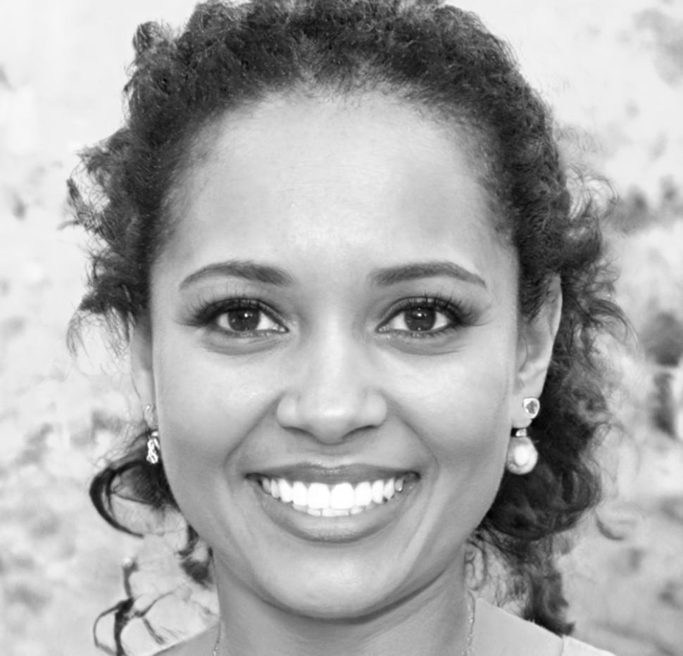 Retrato de Esperanza Morales, estudiante de finanzas